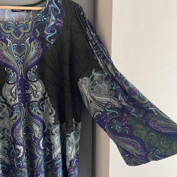 Effortless Style by Citiknits Women’s Top Green Long Sleeve Bell V-Neck Large - Picture 5 of 11